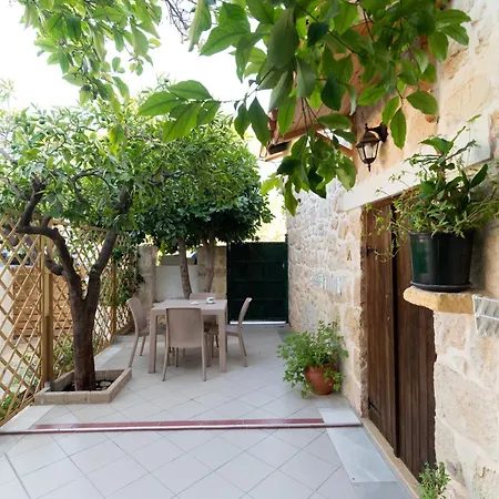 Apartman Petra House